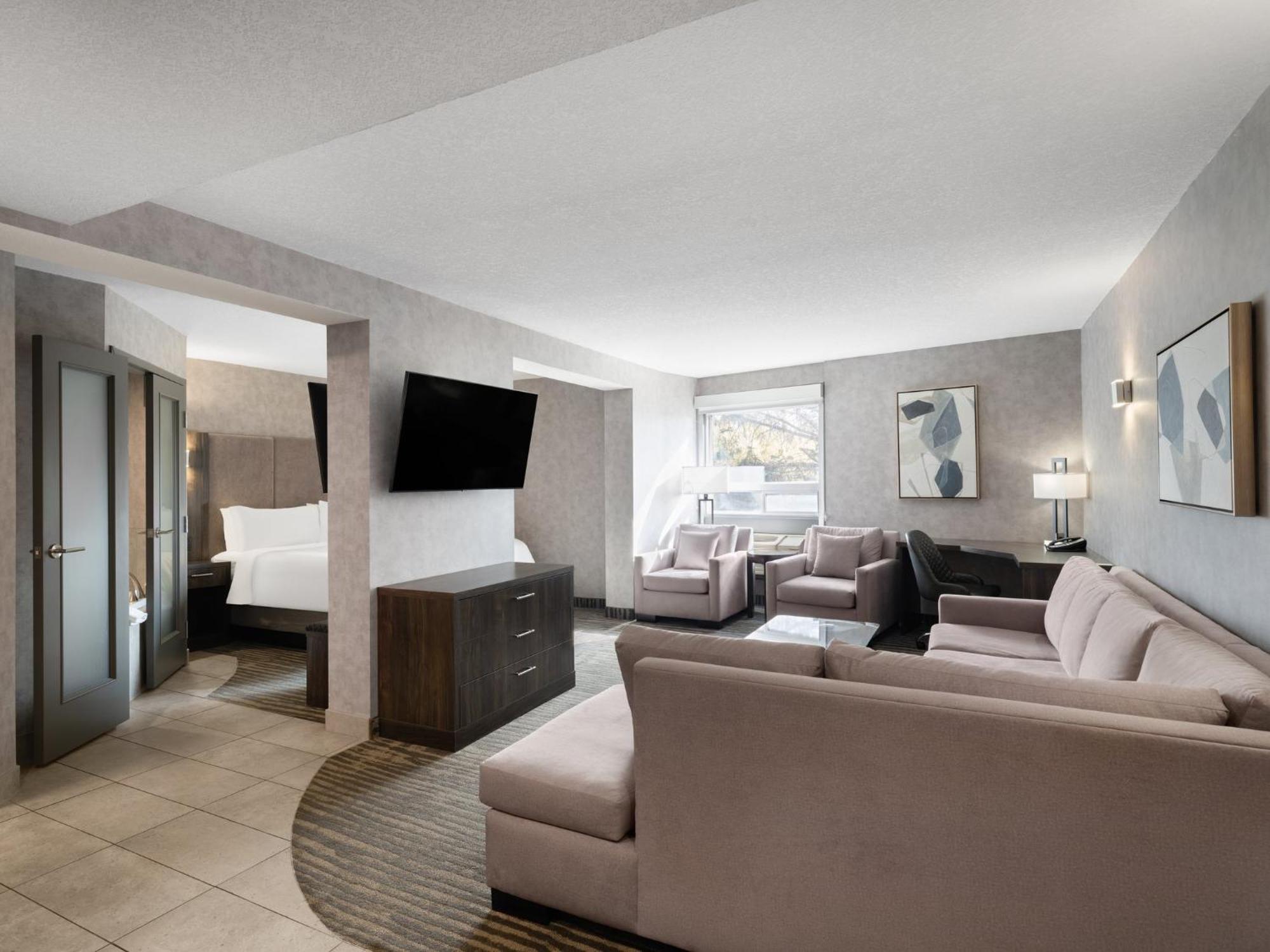 Holiday Inn Calgary Airport By Ihg Exteriör bild