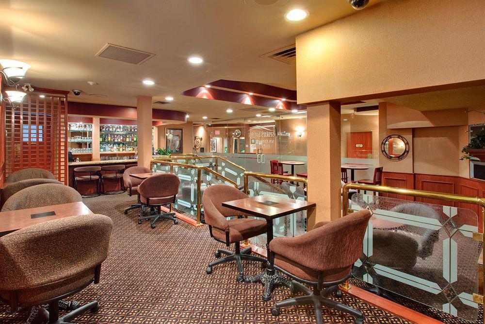 Holiday Inn Calgary Airport By Ihg Restaurang bild